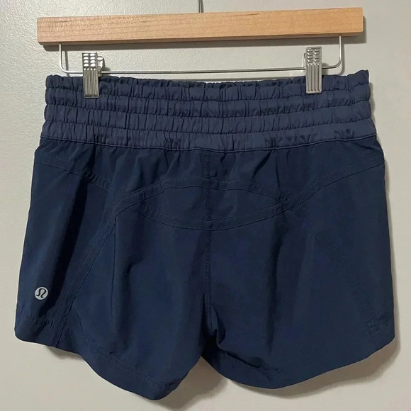 Lululemon Tracker  Short Four Way Stretch Navy - Picture 10 of 14